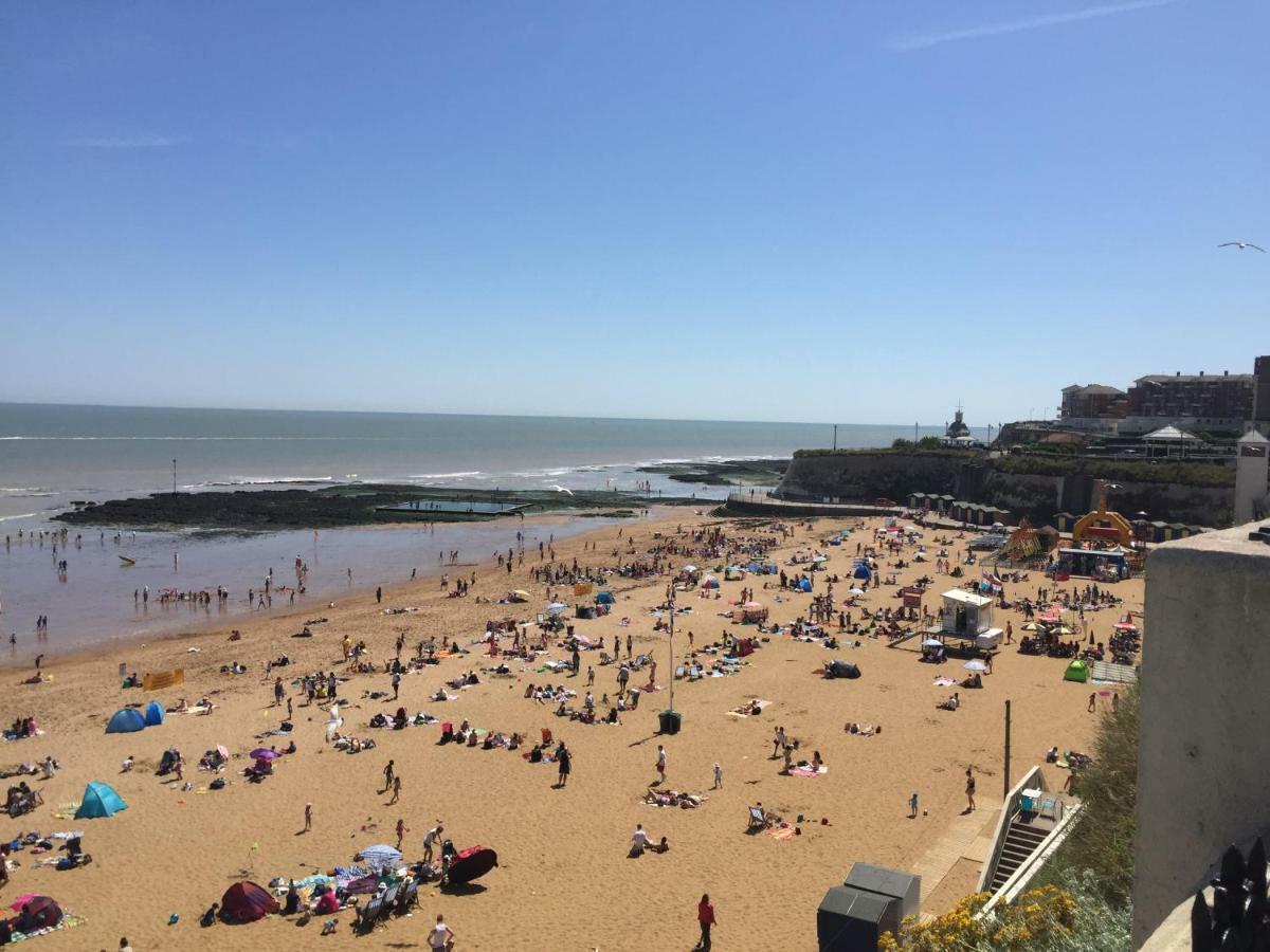 Seaview Cottage 브로드스테어즈 외부 사진